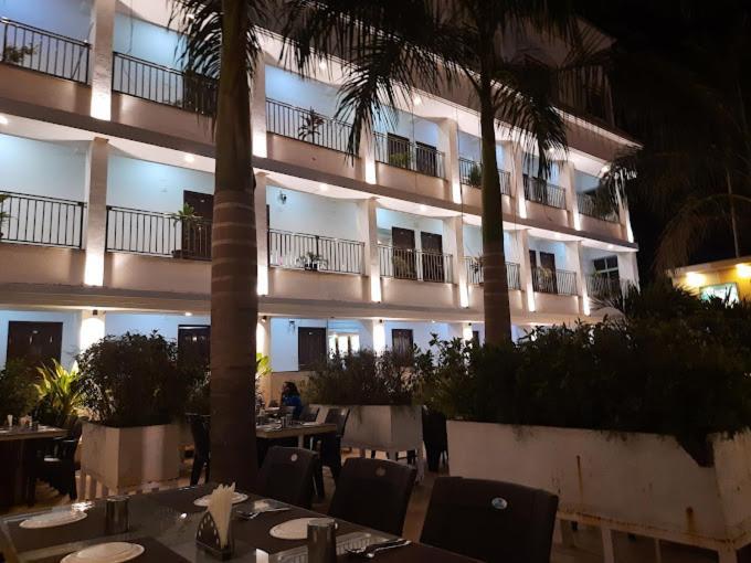 Hotel Madhuvan International Bijāpur Εξωτερικό φωτογραφία
